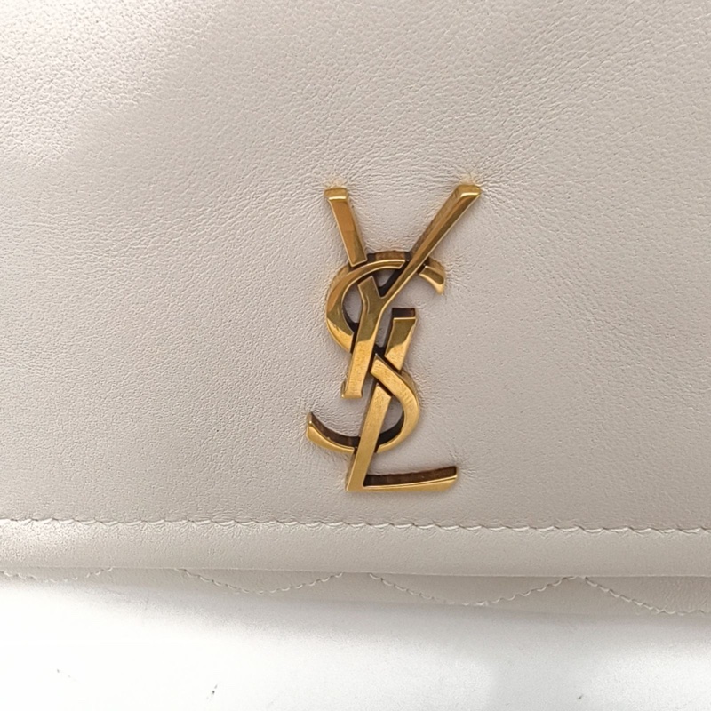 SAINT LAURENT NolitaMini18淺灰色羊皮金扣肩背包-4