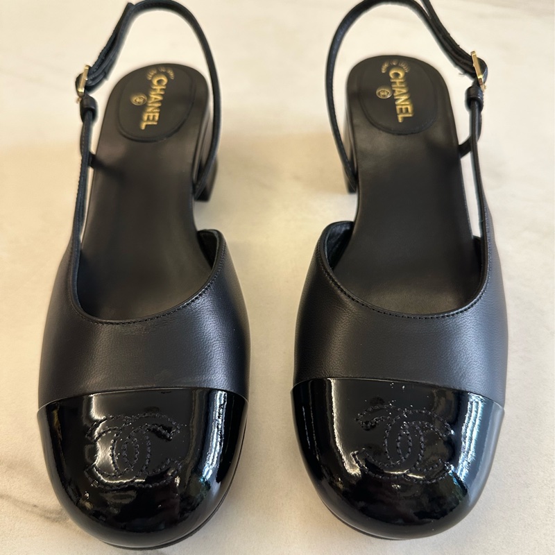 Chanel 2025/26 CRUISE 度假系列 後繫帶鞋-0