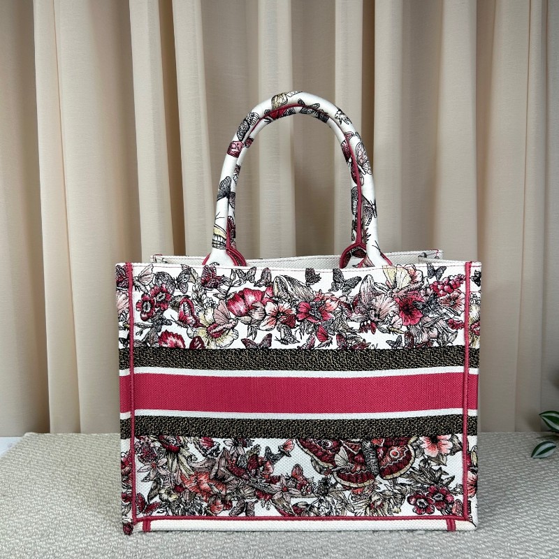 迪奧Dior蝴蝶花卉刺繡托特手提托特包 上身吸睛 包型板正 容量大 日常通勤百搭實用-1