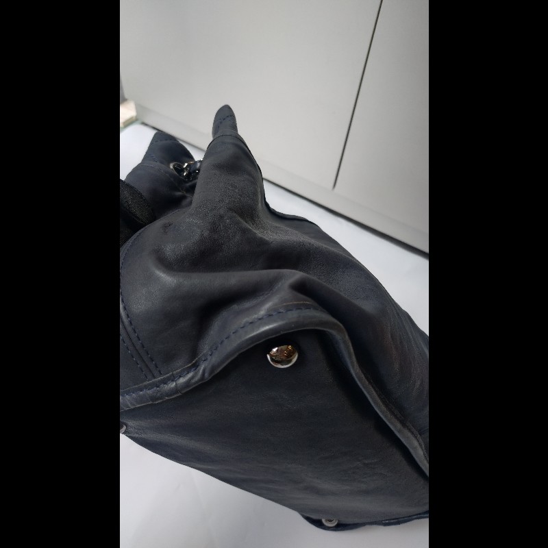 Chanel 銀鍊藍色皮革三層托特包-14