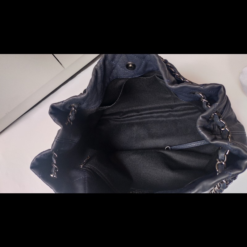 Chanel 銀鍊藍色皮革三層托特包-22