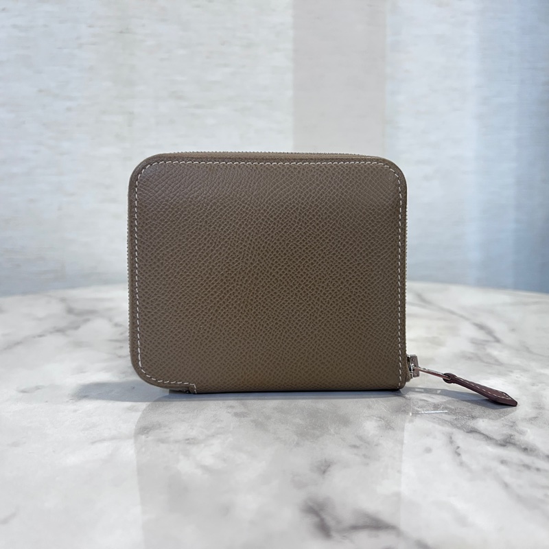 Hermes 18Etoupe大象灰Epsom皮銀釦Silk絲巾短夾-1