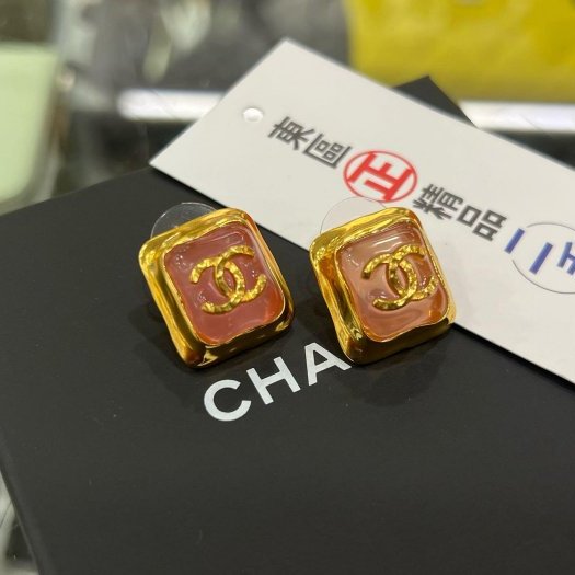 東區正精品㊣CHANEL L23C 全新未使用香奈兒金色雙C粉色方糖針式耳環 無原廠盒子 RZ6293-1