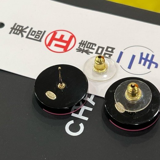 東區正精品㊣CHANEL D22S全新未使用香奈兒黑色粉色撞色壓克力針式耳環 無原廠盒子 RZ6295-6