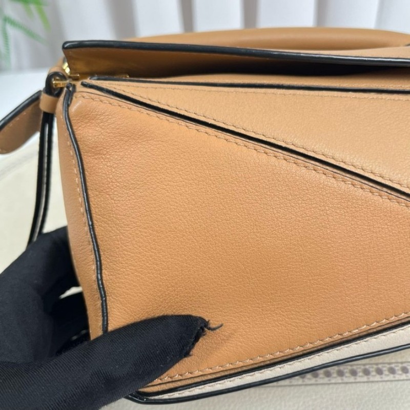 Loewe羅意威 puzzle mini焦糖色拼色幾何包 手提方便 可單肩可斜挎 皮質柔軟 日常百搭-17