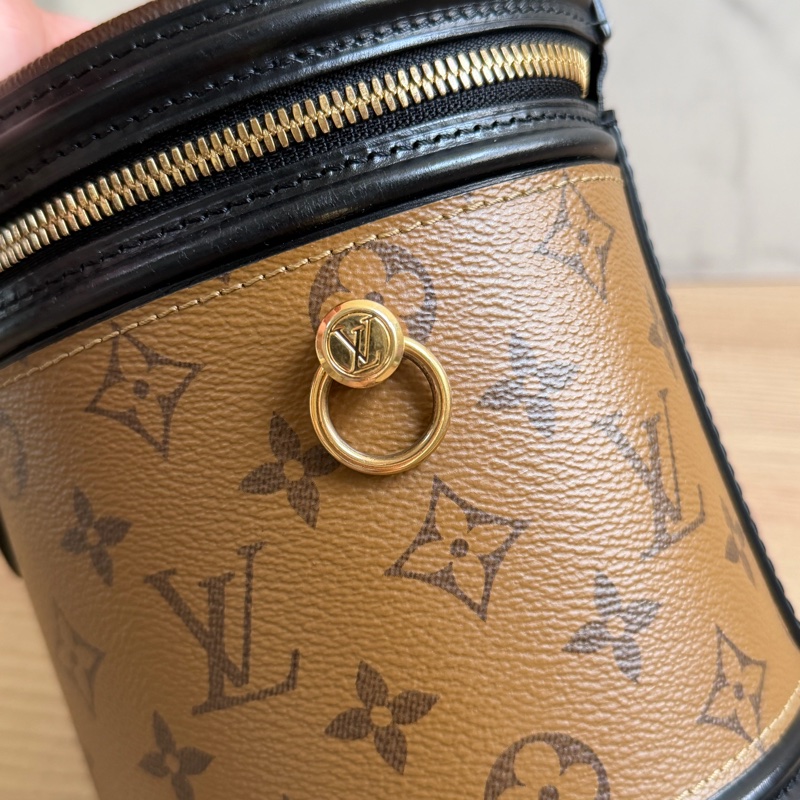 LV M43986 Cannes發財桶 晶片款式-8