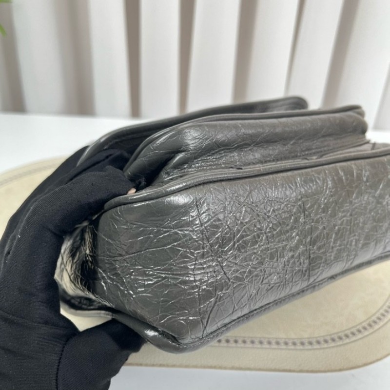 SAINT LAURENT聖羅蘭 Niki灰色小牛皮logo復古皺褶 鏈條包 可單肩手提 油蠟皮 上身效果超級美膩-8