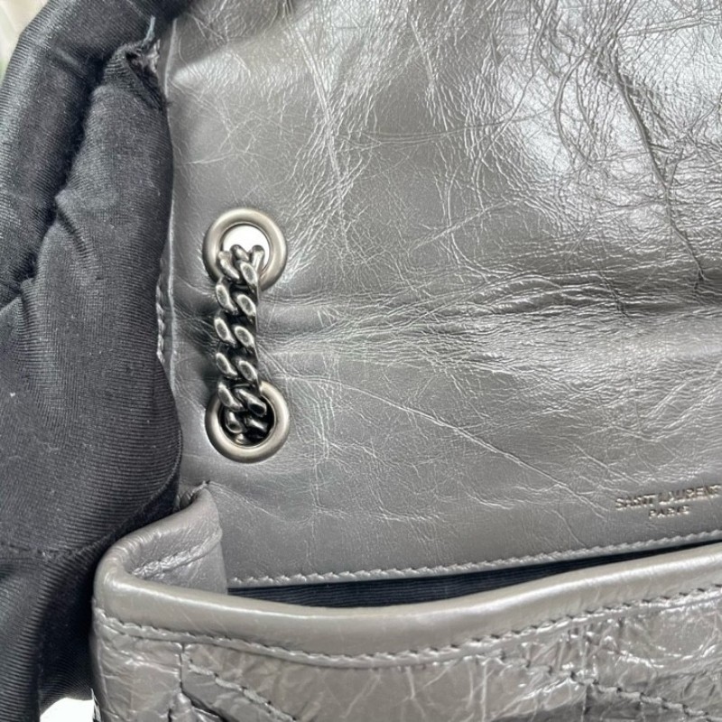 SAINT LAURENT聖羅蘭 Niki灰色小牛皮logo復古皺褶 鏈條包 可單肩手提 油蠟皮 上身效果超級美膩-15