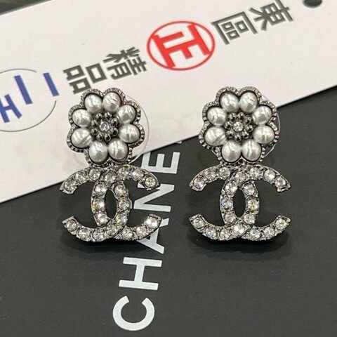 東區正精品㊣CHANEL AB9608 近全新香奈兒黑銀色雙C山茶花水鑽珍珠針式耳環 無原廠盒子 RZ6297