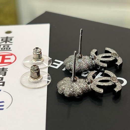 東區正精品㊣CHANEL AB9608 近全新香奈兒黑銀色雙C山茶花水鑽珍珠針式耳環 無原廠盒子 RZ6297-9