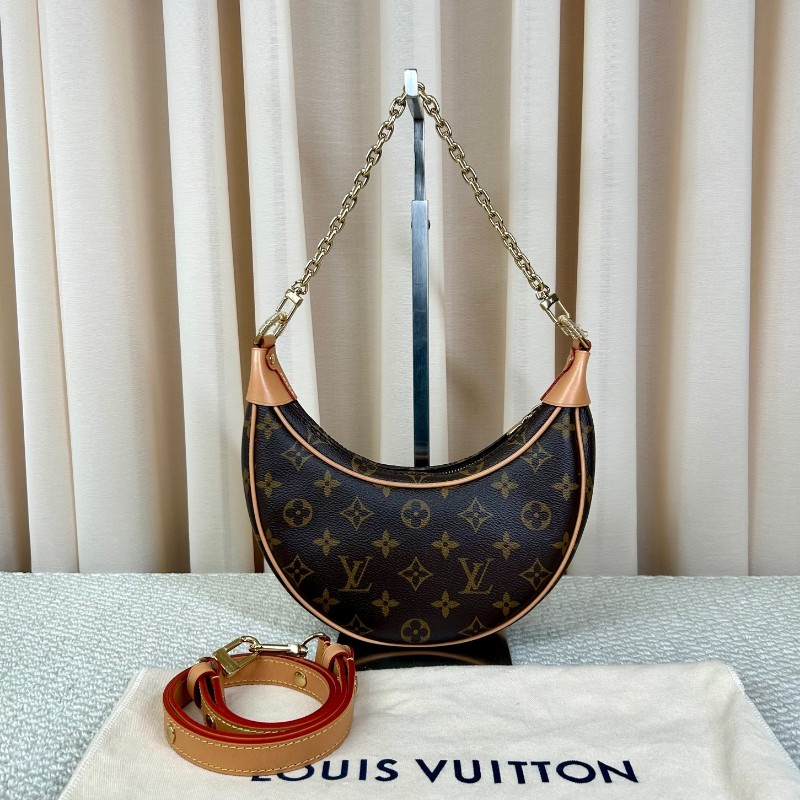 LV路易威登老花豌豆月亮包 老花配棕色邊框 金色鏈條裝飾 容量實用 日常百搭 可腋下背 斜挎 手提 單肩多種背法隨心切換-5