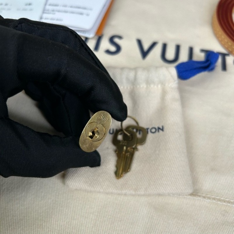 LV路易威登貝殼BB 芯片款 經典老花貝殼包 時尚百搭 手拎優雅 斜挎休閒 容量大-16