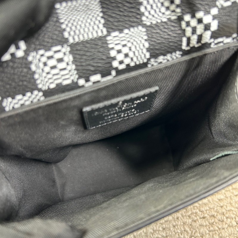 LV路易威登 steamer nano黑白棋盤格斜挎包 有肩帶 可單肩可斜挎可手提 斯卡版黑白棋盤格 趣味性upup 容量實用 日常通勤百搭-12