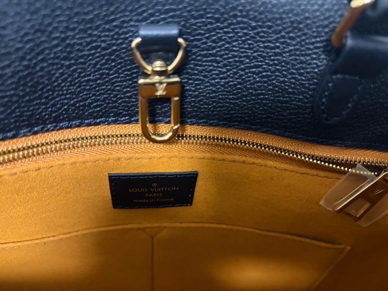 LV on the go M-14