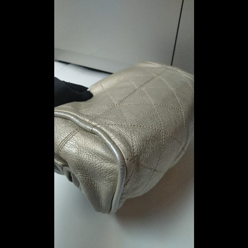 Chanel 銀色軟皮革抓皺手提波士頓包-6