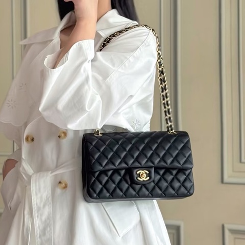 Chaenl 絕對主場✨黑金羊皮COCO23 /A01113