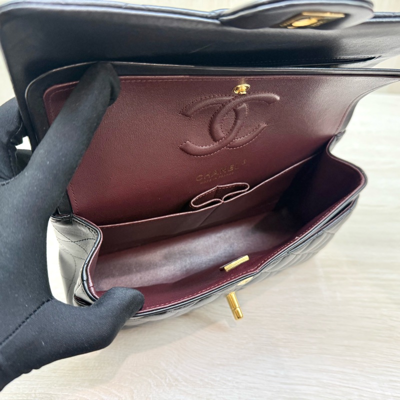 Chaenl 絕對主場✨黑金羊皮COCO23 /A01113-6