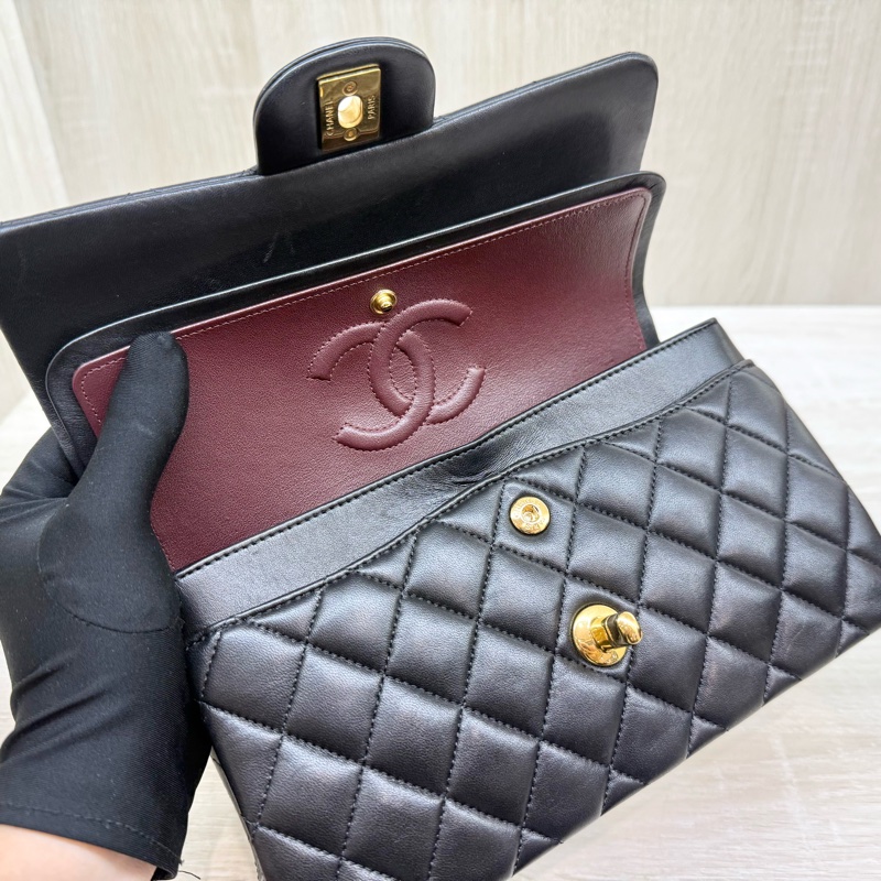 Chaenl 絕對主場✨黑金羊皮COCO23 /A01113-8