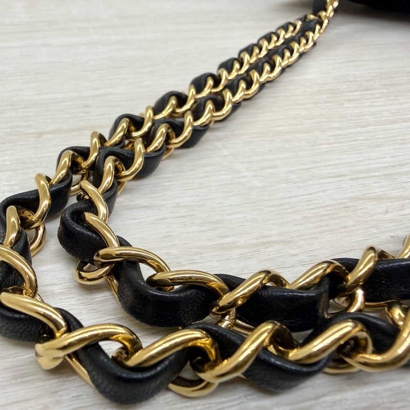 Chaenl 絕對主場✨黑金羊皮COCO23 /A01113-18