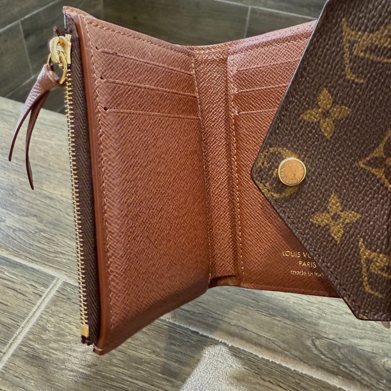 LV 9新Victorine 錢包-16