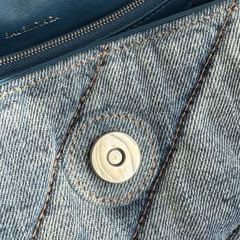 Balenciaga 丹寧銀釦沙漏包-29