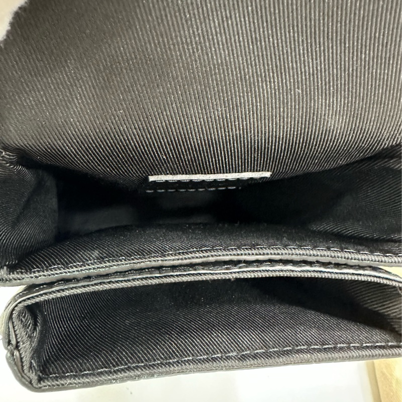 LV 路易威登 s-lock vertical 磁吸扣 手機包 全皮 黑花 晶片-8