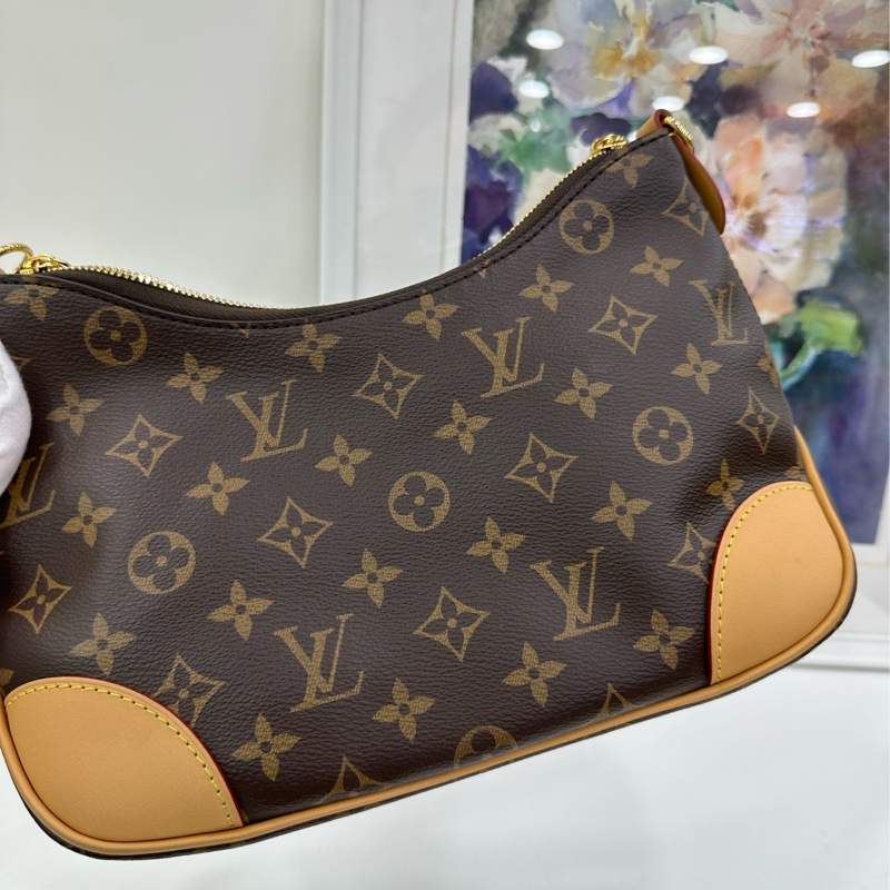 LV 黃牛角 Boulogne 老花牛角包,晶片款-6