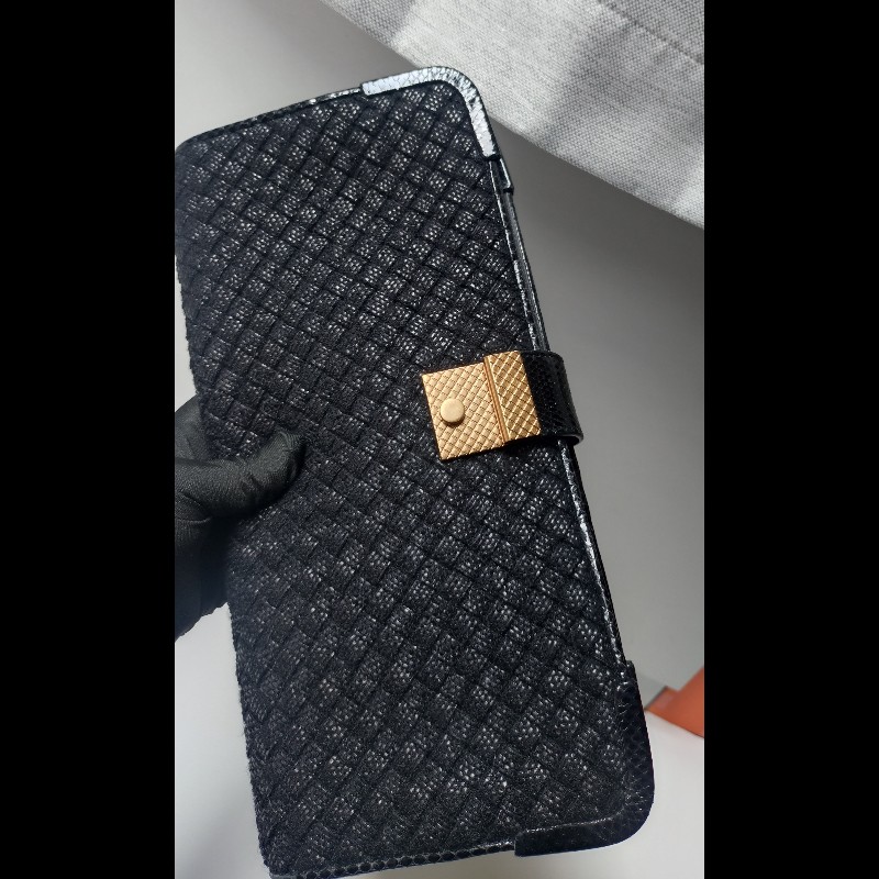 BV 金釦黑毛線編織大手拿包-8