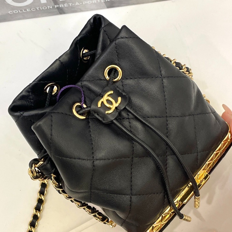 Chanel  香奈兒22smini水桶包黑金二合一mini水桶、卡包-2