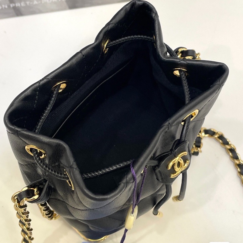 Chanel  香奈兒22smini水桶包黑金二合一mini水桶、卡包-6