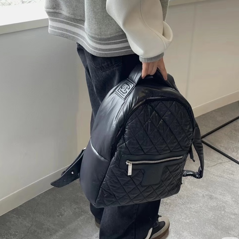 限時超低價😍99新🌟Chanel香奈兒全黑空氣後背包雙肩包書包-5