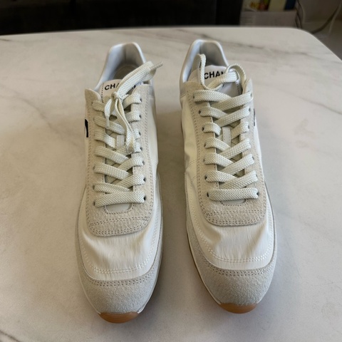 Chanel 26P 德訓小白鞋