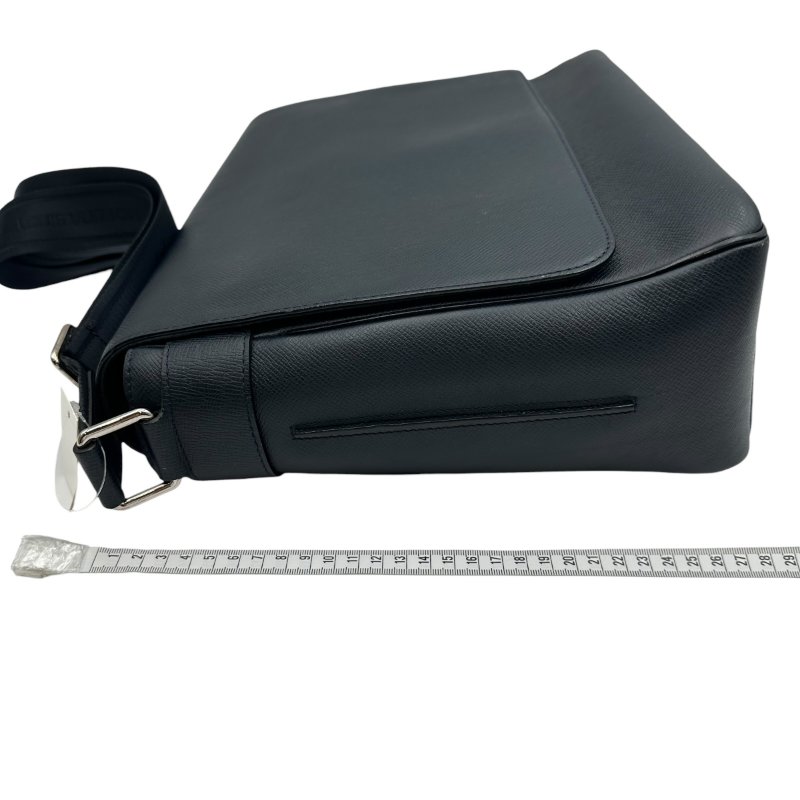 【美收精品】LOUIS VUITTON 黑色單肩包 C-265【隔月月中將轉賣至日本 上架期限30天】-15