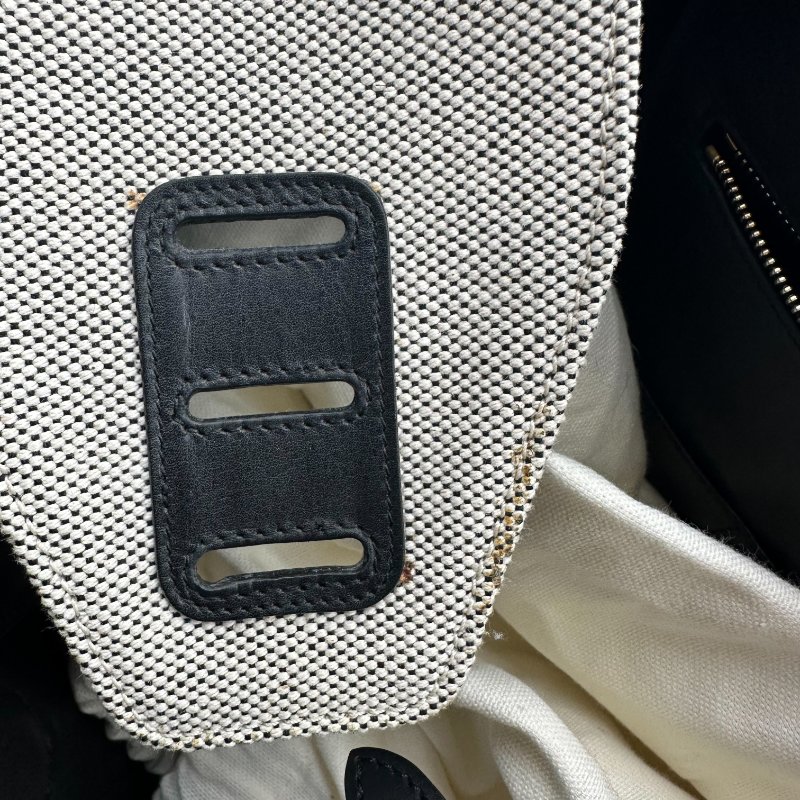 【美收精品】CELINE 黑白手提袋 C-271【隔月月中將轉賣至日本 上架期限30天】-6