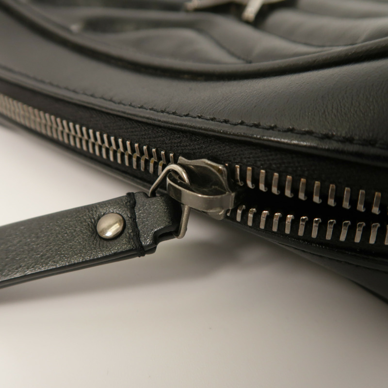 SAINT LAURENT 牛皮皮革Lou Camera Bag銀扣肩背袋-17