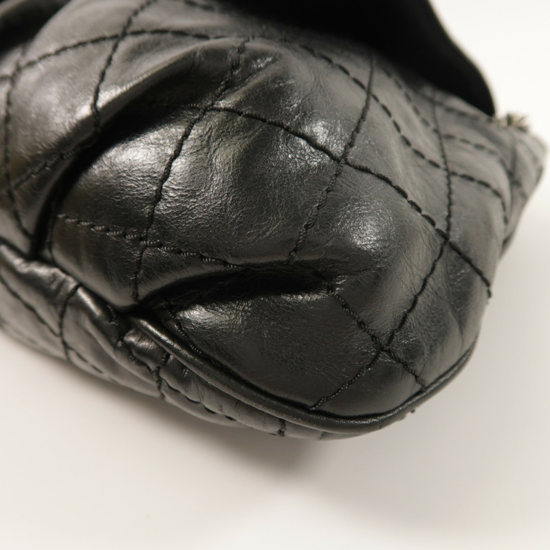 CHANEL 牛皮皮革Chain Shoulder銀扣鏈帶肩背袋-13