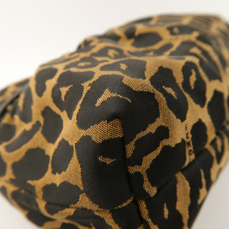 FENDI 帆布Shoulder Bag金扣肩背袋-9