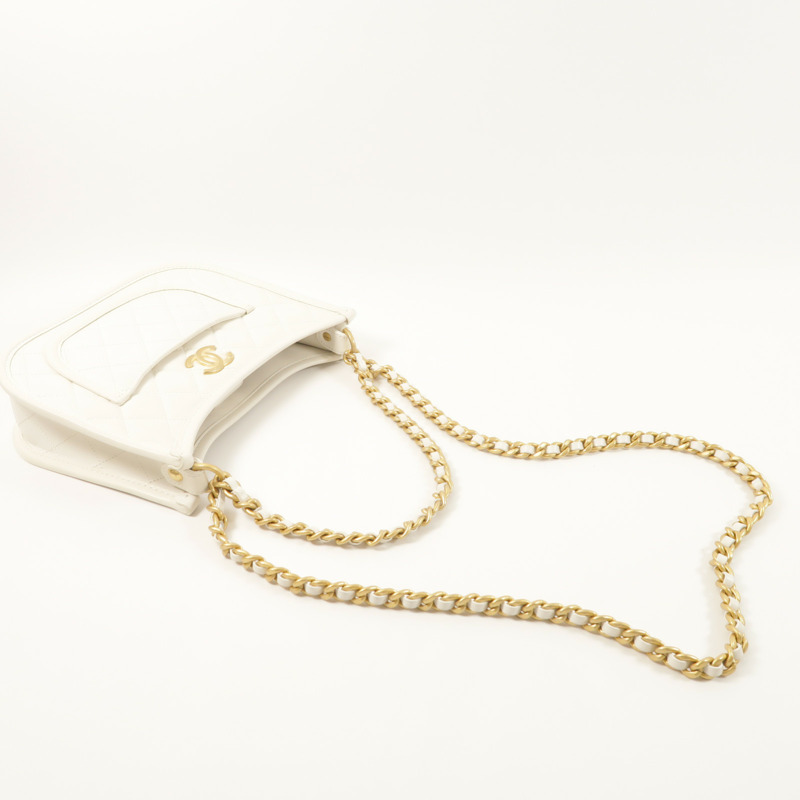 CHANEL 牛皮皮革Hobo Bag金扣鏈帶手挽肩背兩用袋-7