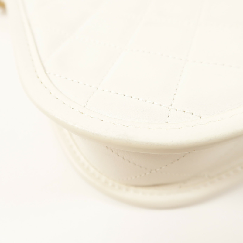 CHANEL 牛皮皮革Hobo Bag金扣鏈帶手挽肩背兩用袋-12