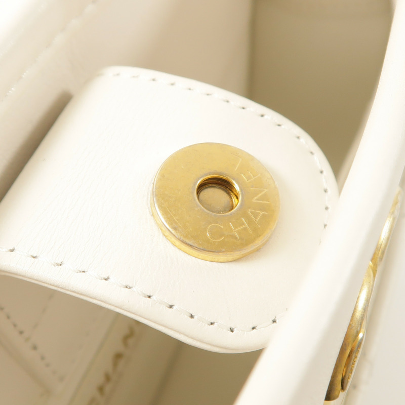 CHANEL 牛皮皮革Hobo Bag金扣鏈帶手挽肩背兩用袋-16