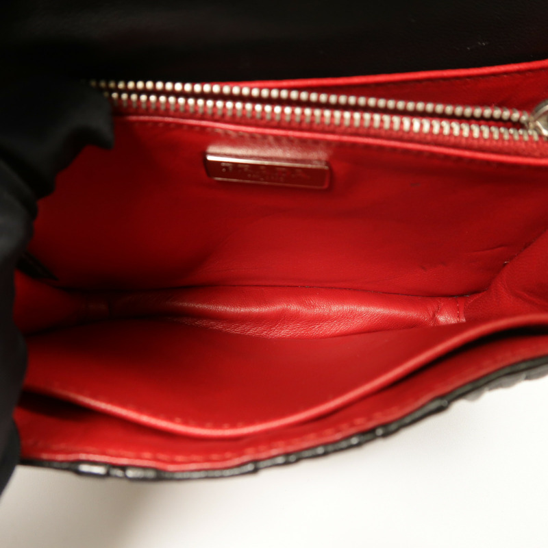 PRADA 牛皮皮革Shoulder銀扣肩背袋-6