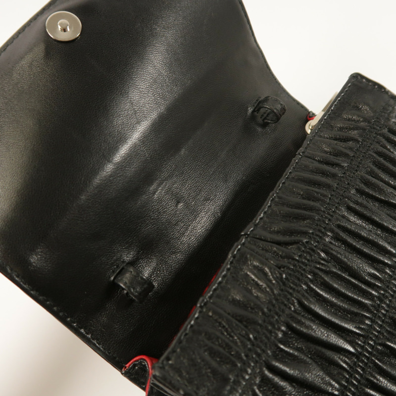 PRADA 牛皮皮革Shoulder銀扣肩背袋-17