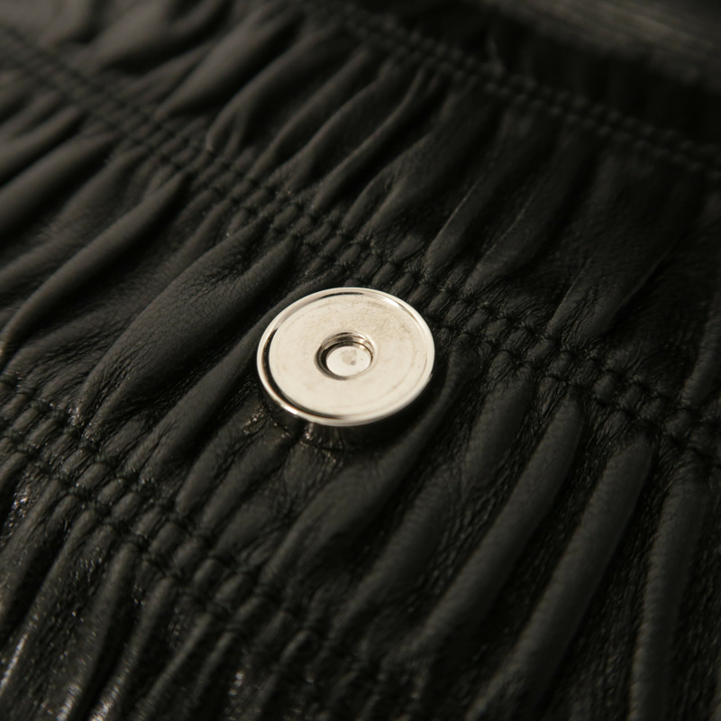 PRADA 牛皮皮革Shoulder銀扣肩背袋-18