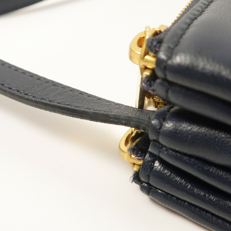 CELINE 羊皮皮革Trio金扣肩背袋-16