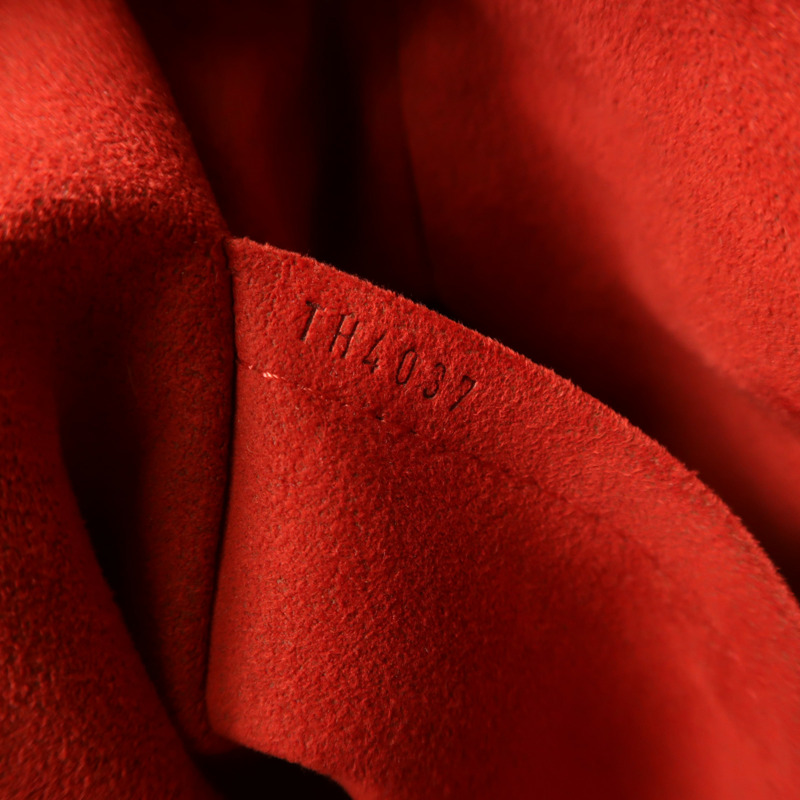 LOUIS VUITTON Damier Trevi PM金扣手挽肩背兩用袋-6