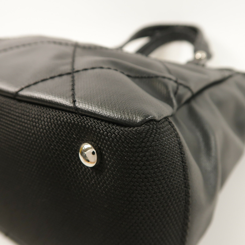 CHANEL 尼龍Paris Biarritz Tote Bag銀扣手挽袋-11