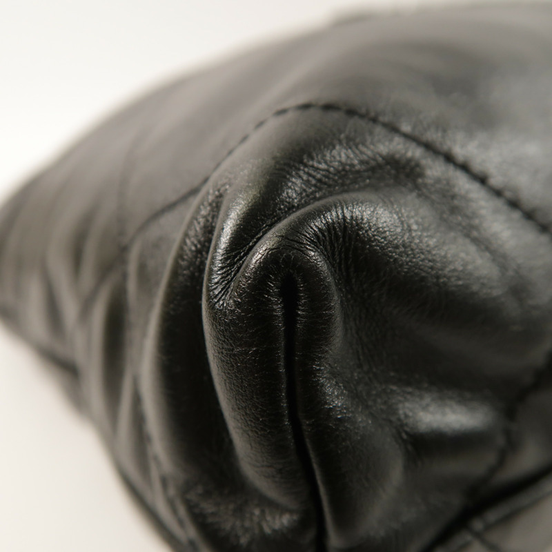 CHANEL 牛皮皮革22 Small鏈帶肩背袋-10