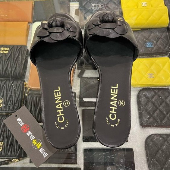 東區正精品㊣CHANEL G45499全新香奈兒黑色山茶花全皮金雙C涼鞋拖鞋 37號 RZ6302-5