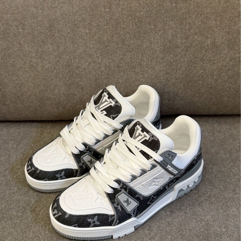 LV trainer灰牛仔-1