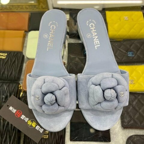 東區正精品㊣CHANEL G45499全新香奈兒藍色山茶花麂皮金雙C涼鞋拖鞋 36.5號 RZ6303